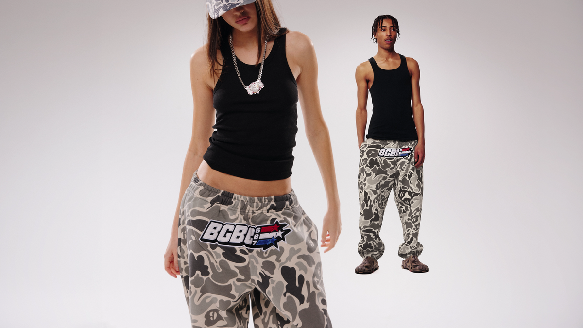 GREY PANTS