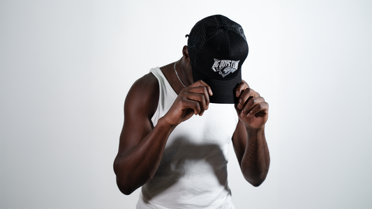 BLACK TRUCKER